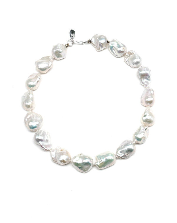 The Chunky Pearl Necklace